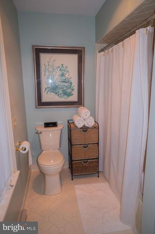 389 BASEHOAR RD, Littlestown, PA 17340