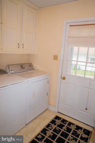 389 BASEHOAR RD, Littlestown, PA 17340
