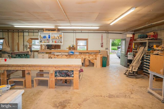 389 BASEHOAR RD, Littlestown, PA 17340