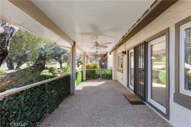38501 Oaktree Loop, Murrieta, CA 92562