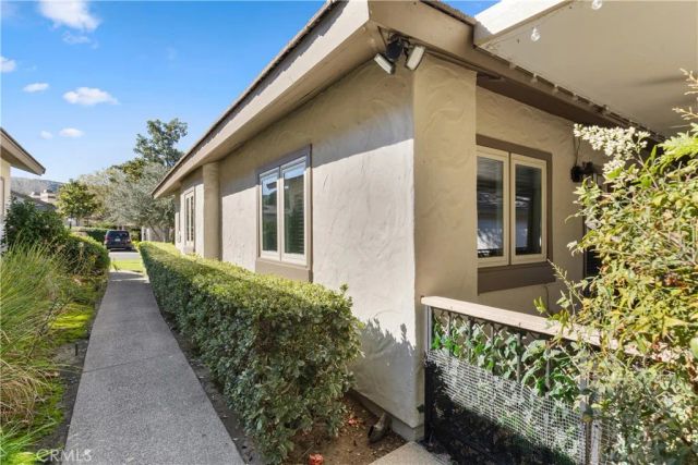 38501 Oaktree Loop, Murrieta, CA 92562