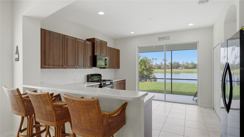 Image 13 of property listing at 11352 WHITE ROCK TERRACE, Bradenton, FL 34211