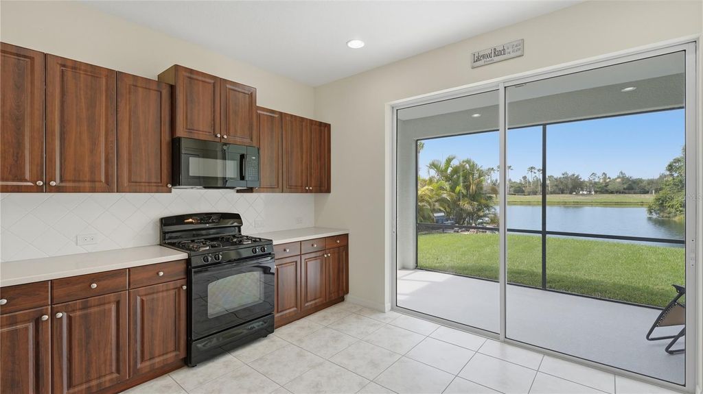 Image 14 of property listing at 11352 WHITE ROCK TERRACE, Bradenton, FL 34211