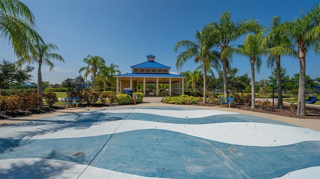 Image 39 of property listing at 11352 WHITE ROCK TERRACE, Bradenton, FL 34211