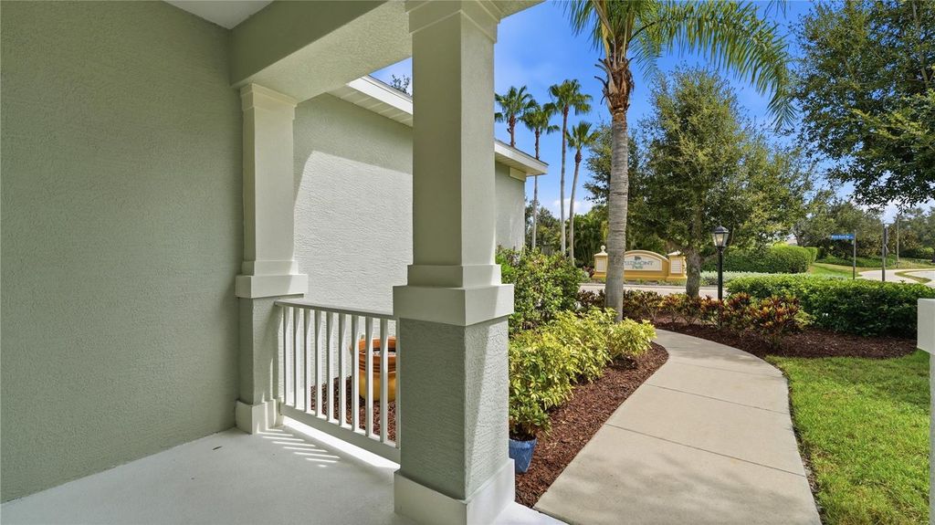 Image 6 of property listing at 11352 WHITE ROCK TERRACE, Bradenton, FL 34211