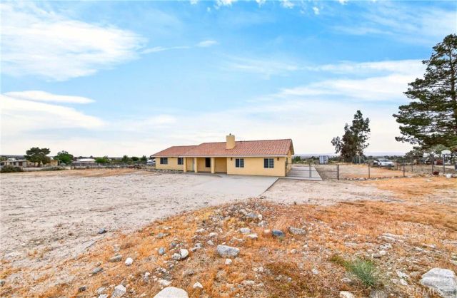 1246 Locust, Pinon Hills, CA 92372