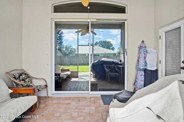 463 Avocado Road NW, Palm Bay, FL 32907