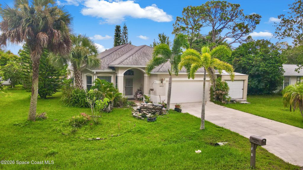 463 Avocado Road NW, Palm Bay, FL 32907