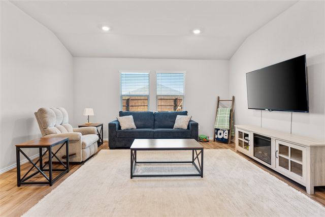 7100 Canadian Drive, China Spring, TX 76633