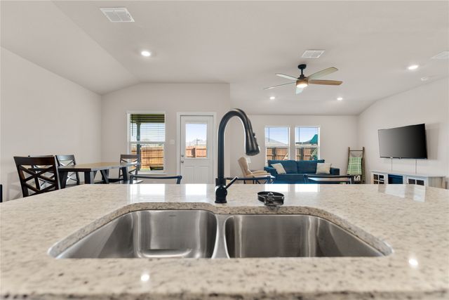 7100 Canadian Drive, China Spring, TX 76633