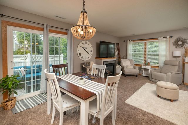 2925 Monroe Drive NW, Rochester, MN 55901