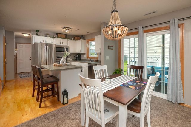 2925 Monroe Drive NW, Rochester, MN 55901