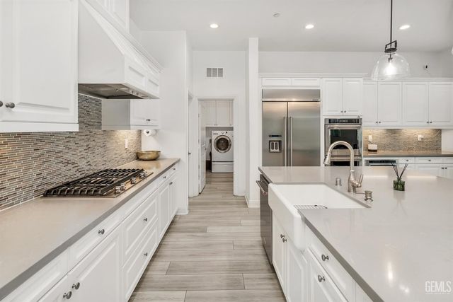 3602 Gracie Court, Bakersfield, CA 93311