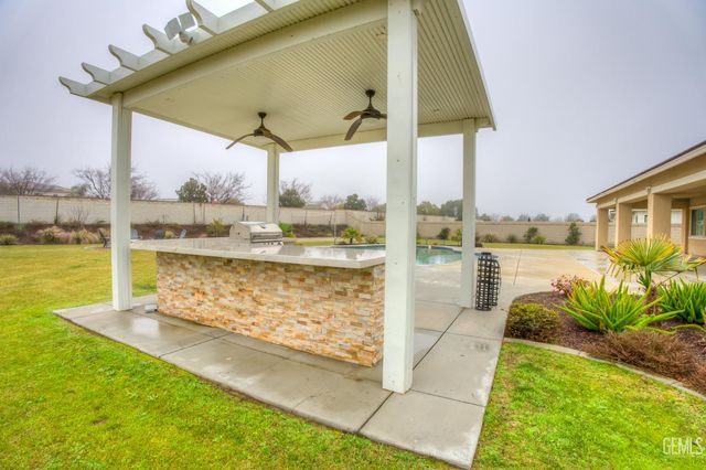 3602 Gracie Court, Bakersfield, CA 93311