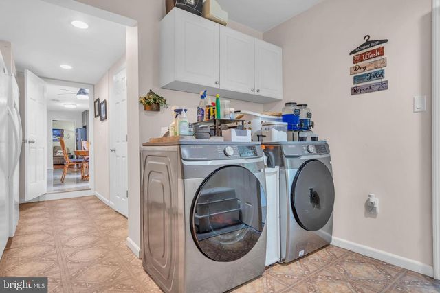 718 ARROW DR, Toms River, NJ 08753