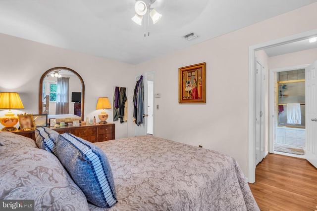 718 ARROW DR, Toms River, NJ 08753