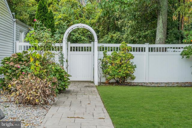 718 ARROW DR, Toms River, NJ 08753