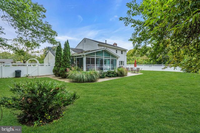 718 ARROW DR, Toms River, NJ 08753