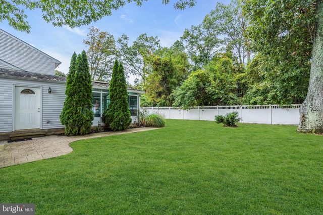 718 ARROW DR, Toms River, NJ 08753