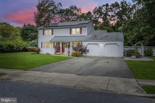718 ARROW DR, Toms River, NJ 08753