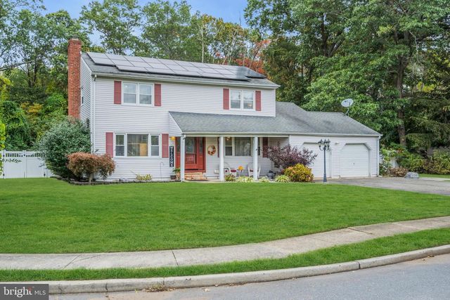 718 ARROW DR, Toms River, NJ 08753