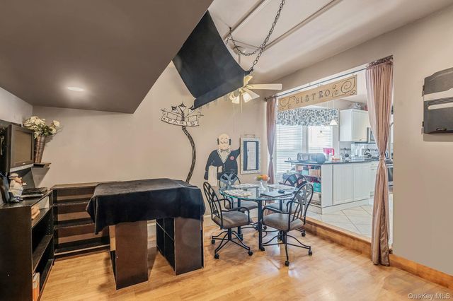 4 Alexandra Drive, Middle Island, NY 11953