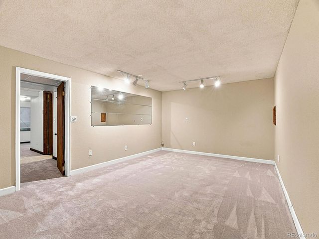 7712 S Cove Circle, Centennial, CO 80122