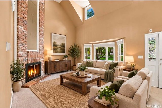 7712 S Cove Circle, Centennial, CO 80122