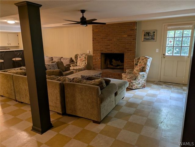 409 Woodridge, Tuscaloosa, AL 35406