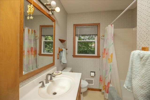 1429 14th Avenue NW, Rochester, MN 55901