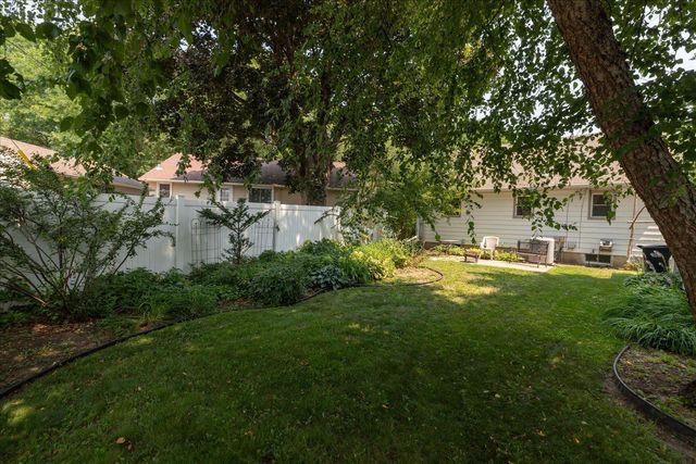 1429 14th Avenue NW, Rochester, MN 55901
