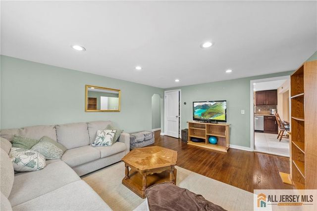 366 William Street, Piscataway, NJ 08854
