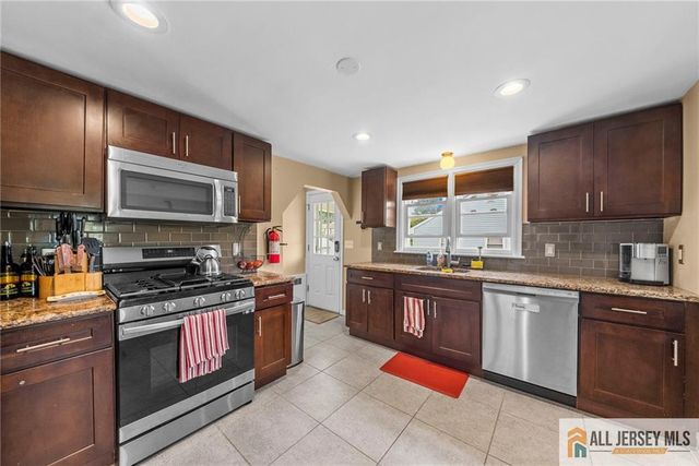 366 William Street, Piscataway, NJ 08854