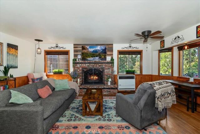 23559 Lake, Crestline, CA 92325