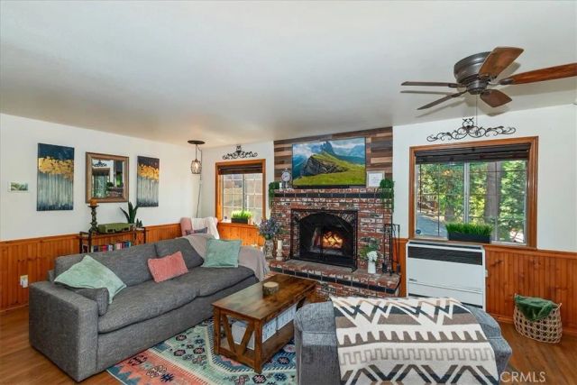 23559 Lake, Crestline, CA 92325