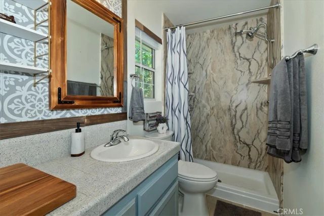 23559 Lake, Crestline, CA 92325