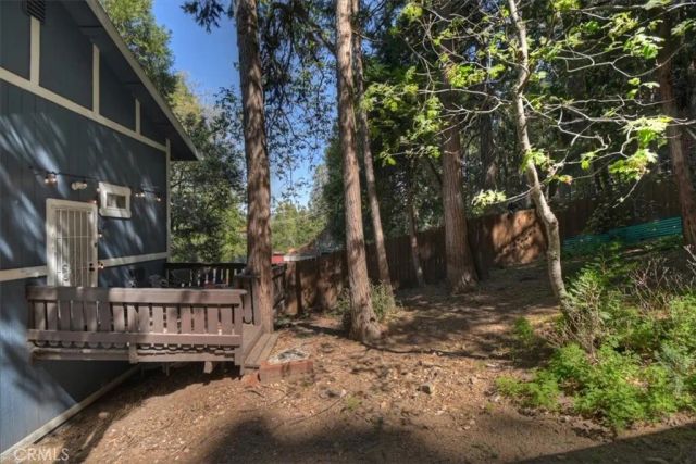 23559 Lake, Crestline, CA 92325