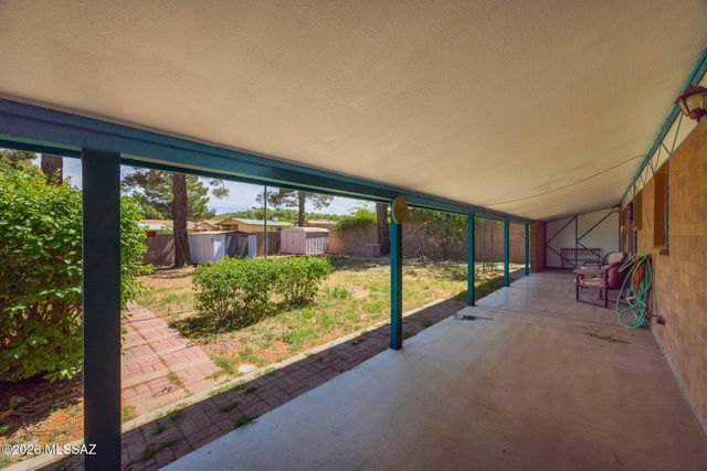 1035 N Evergreen Drive, Oracle, AZ 85623