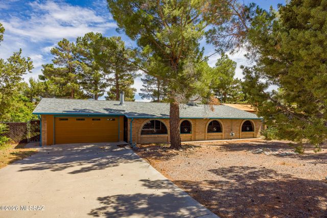 1035 N Evergreen Drive, Oracle, AZ 85623