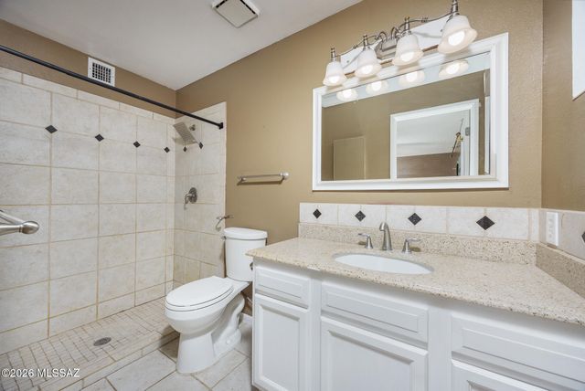 1035 N Evergreen Drive, Oracle, AZ 85623