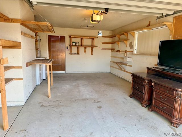 1965 Motor Avenue, Kingman, AZ 86401