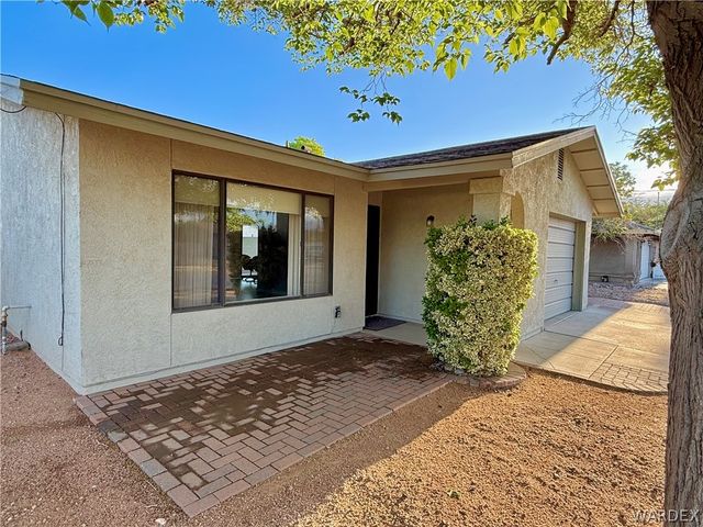 1965 Motor Avenue, Kingman, AZ 86401