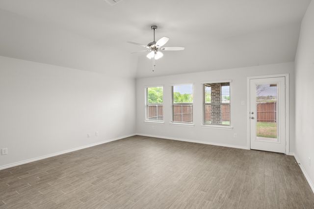 2817 Hay Lane, Midlothian, TX 76065