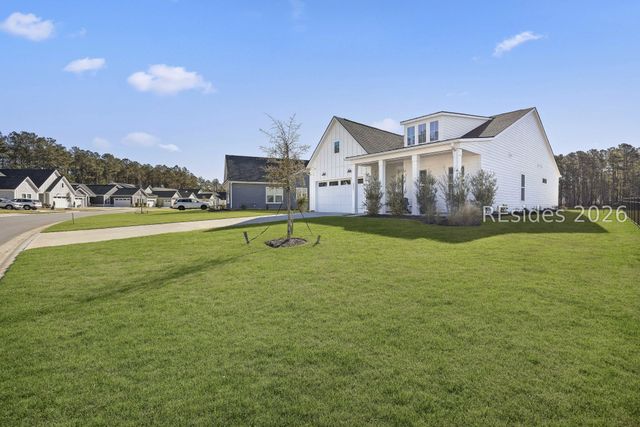 2221 Laurel Oak Ave, Hardeeville, SC 29927