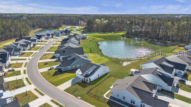 2221 Laurel Oak Ave, Hardeeville, SC 29927