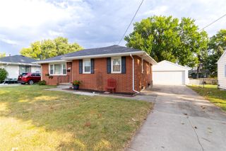 7017 Winston Avenue, Urbandale, IA 50322