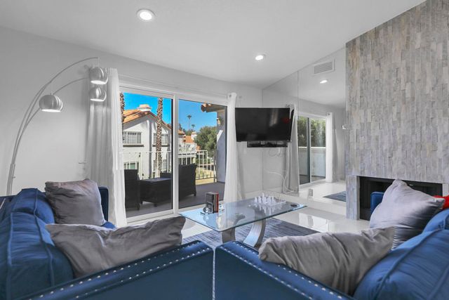 149 Desert Falls Drive E, Palm Desert, CA 92211