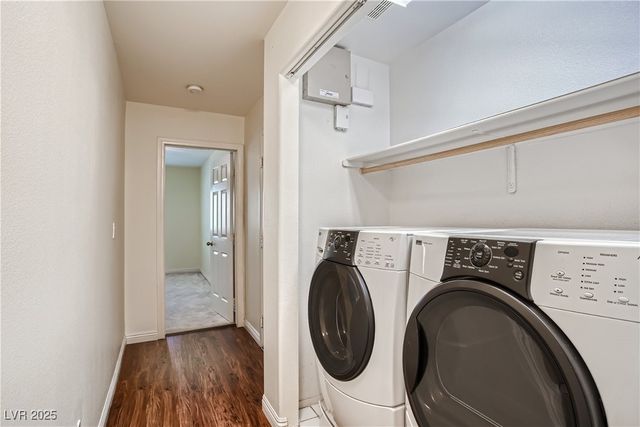 2800 Evelyn Lake Court, Las Vegas, NV 89108