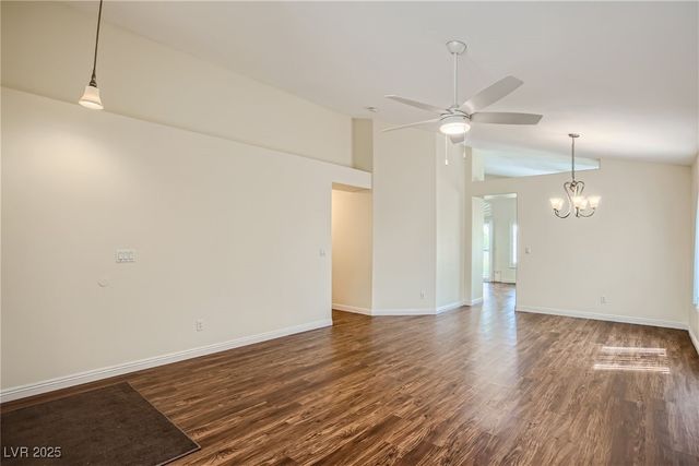 2800 Evelyn Lake Court, Las Vegas, NV 89108