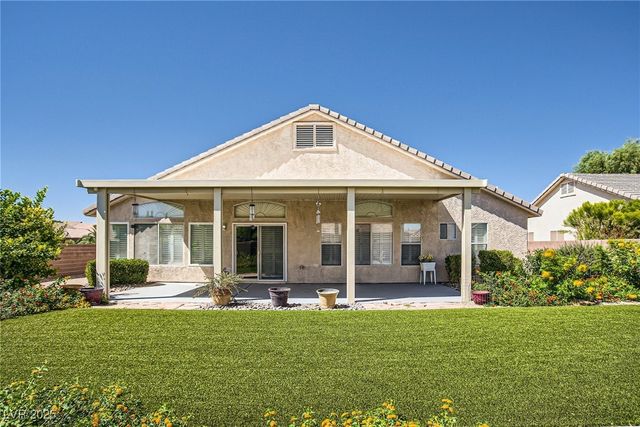 2800 Evelyn Lake Court, Las Vegas, NV 89108